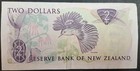  1984-88  New Zealand 2 Dollars P170b Ekw403213  Sig Russell  