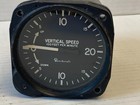 Beechcraft Vertical Speed Indicator 22-222-01 Untested