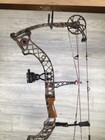 Used Mathews Z7 Xtreme Right Hand Bow Package 29  70 