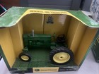 2004 Vintage Ertl Farm Tractor John Deere Model 40 Green   Yellow  new In Box 