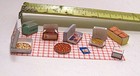 1 24 Scale Food Items For Picnic Or The Mancave