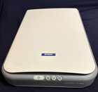 Epson Perfection 1260 Color Flatbed Photo Scanner With 35mm Slide Film Adapter