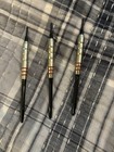 Halex Darts Set W case   Flights