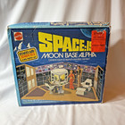 1976 Space 1999 Moon Base Alpha All 3 Original Figures box
