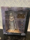 Dark Horse Game Of Thrones Daenerys Targaryen Figure 2013 Chest And Dragon Eggs