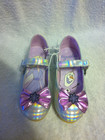 Disney Frozen Toddler Character Girl s Shoes Size 11   Elsa   Anna Bracelet