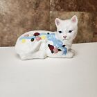 Vtg White Kitty Cat Figurine-ceramic Cat With Bow And Flowers