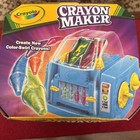Crayola         Crayon Maker Melt Mold   Make Swirl Color Crayons New Open Box 2009
