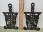 2 Vintage Cast Iron Trivet 4 Footed Primitive Brooms   Wheat