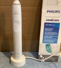 Phillips Sonicare Rechargeable Toothbrush W  3 New Heads