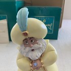 Wdcc Aladdin    fawning Father    Sultan      the Sultan   s Castle    Ornament W  Buttons