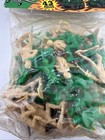 Tim Mee Toy Us Infantry Army Men Toy Soldiers Plastic Figures 43 Pieces