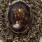 Gerry   s Cameo Vtg Brooch Brown Gold Tone Oval Main Stone Beauty Theme Brown Gold