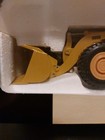 Ertl 2435  Caterpillar 988b Wheel Loader  1 50th Scale  New In Box  Very Nice   