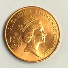 1985 Guernsey 2 Pence Qeii  Guernsey Cow   Calf Coin  25 9mm  Km 41  Unc 