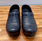 Dansko Women s Size 8 5 Us Black Metallic Raised Stripes Leather Nursing Clog