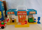 Fisher Price Vintage Little People Mini Mart Complete -  Fpb026