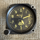 Kollsman Instrument 671bk-010 Altimeter Indicator Type C-12
