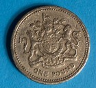 1983 England Uk   Queen Elizabeth Ii   One 1 Pound Vintage Coin   Great Britain