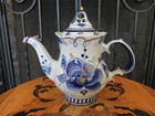 Vintage Gzhel Hand Painted Porcelain Teapot Blue Floral Pattern Gold Plated