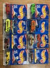 Hot Wheels Lot  8cars  Vintage From The 90s Trucks 424 143 693 539 719 540 425
