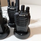 Retevis Rt22 Walkie Talkie Long Range Rechargeable Two Way Radio Uhf - Lot Of 4