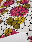 Awesome Rare Vintage Mid Century Retro 70s Bright Pnk Floral Blk Wht Oval Fabric