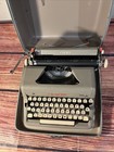 Vintage Royal Quiet De Luxe Gray Portable Typewriter With Case