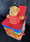 Fao Schwartz Jack-in-the-box Musical Tin Box Pop-up Toy Soldier Bear  a1 