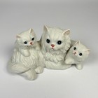 Vintage Homco White Persian Mama Cat With Kittens Figurine  1412 Ceramic
