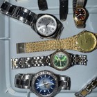 Vintage Men And Women   s Watch Lot