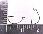 25ct Size  4      Worm Hooks Ewg Extra Wide Gap Black Nickel Off Set 2x Strong