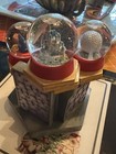 Vintage Walt Disney World Mickey Mouse 4 Parks One World Musical Snow Globe Read