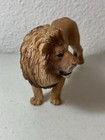 Schiech - 2 5    Male African Lion Figure D-73527  Am Lines 69  2007