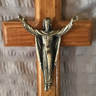 Risen Christ Cross Silver Pewter Tone Metal On Wooden Cross 8 X 4 Inches