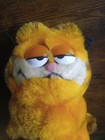Garfield Vintage 1981 Sitting Plush  R dakin   Company Stuffed Cat Vtg Excellent
