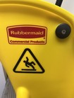 Rubbermaid Commercial Products 31-quart Tandem Mop Bucket   Wringer Combo
