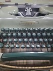 1961   s Voss Business-riter Typewriter Vintage Western Germany Portable W case