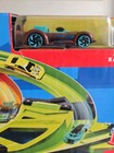 New Hot Wheels Colossal Crash Track Set W  2  1 64 Scale Hot Wheels Vehicles