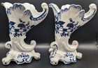 Pair Of Seymour Mann Porcelain China Blue Onion Cornucopia Horn Vase Vienna Wood
