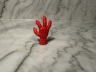 M u s cl e  Men  153 Red  the Claw 