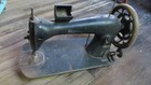 Antique Singer Sewing Machine   From 1910   - Everything Moves With No Issues