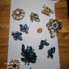 Huge Vintage Broach Craft Lot Jewelry Box Costume Junk Scrap Lot Very Nice   142
