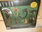 Mezco Allien Xenomorph Mezco Mib Facehugger  119 Free Shipping
