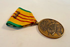 Us Army     Republic Of Vietnam Service Medal   Ribbon     3 Star     Vietnam War