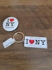 I Love       Ny Metal Keychains New York Souvenir Set Of 2 Plus 2 Pins New