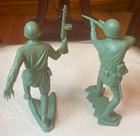 Vintage 1963 Marx Us Army Men 6  Ww2 Toy Waxy Green Soldiers - Lot Of 2