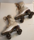 Vintage Chicago Roller Skate Co  Women s Leather Roller Skates   78 Spl Wheels