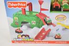 Fisher Price Little People Wheelies Play N Go Christmas Wonderland New Sealed