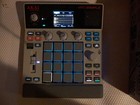 Akai Professional Mpc Sample Standalone Sampler Beat Usb-c Portable Midi